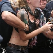 إحدى ممارسات الشرطة الأمريكية ضد احتجاجات المواطنين