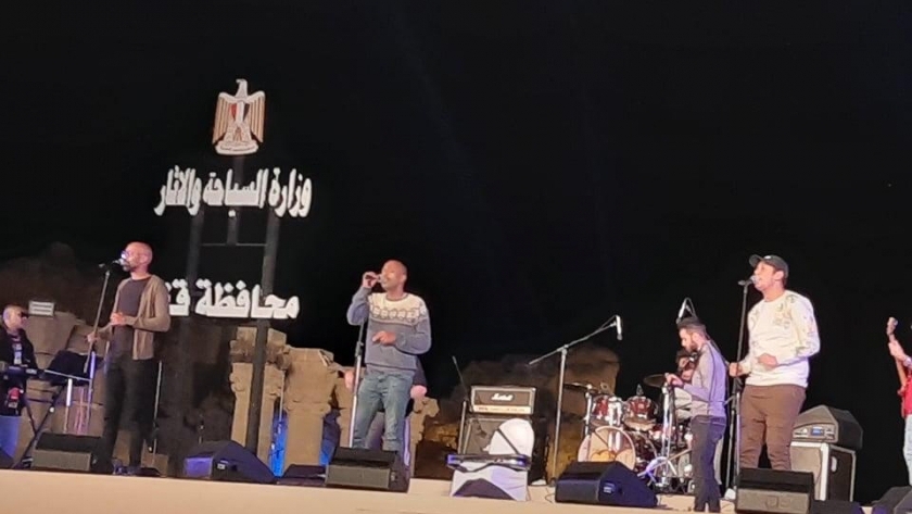 فرقة بلاك تيما في حفل إفتتاح مهرجان دندرة للموسيقى والغناء