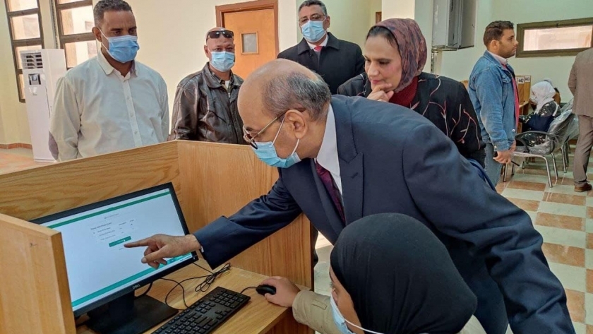 الامتحانات الإلكترونية بجامعة المنيا