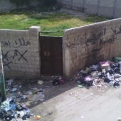 شوارع العريش تغوص باكياس القمامة والقاذورات