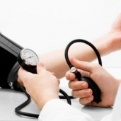 قياس ضغط الدم.. صورة تعبيرية