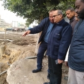 رئيس مياه الإسكندرية يتفقد مشروع "محور المحمودية"