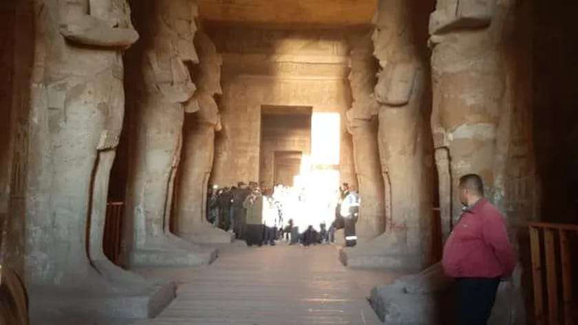 معبد ابو سمبل يستقبل آلاف لمشاهدة تعامد الشمس