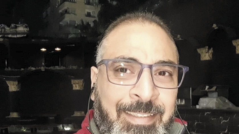 الكاتب الصحفي مصطفى الكيلاني