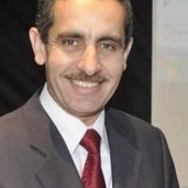 الدكتور طارق راشد، رئيس جامعة قناة السويس