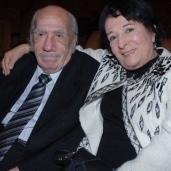 محفوظ عبدالرحمن وزوجته سميرة عبدالعزيز