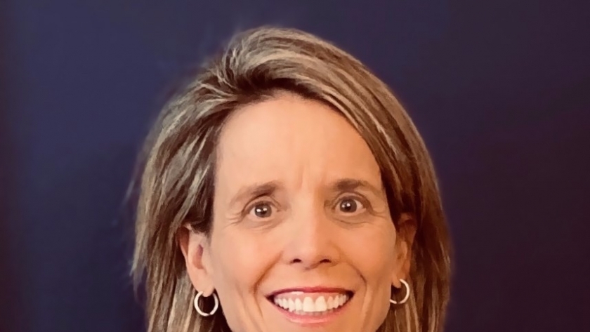 الدكتورة كاثرين دن تينباس، المتخصصة في السياسية الامريكية والباحثة في الشئون العامة جامعة فيرجينيا