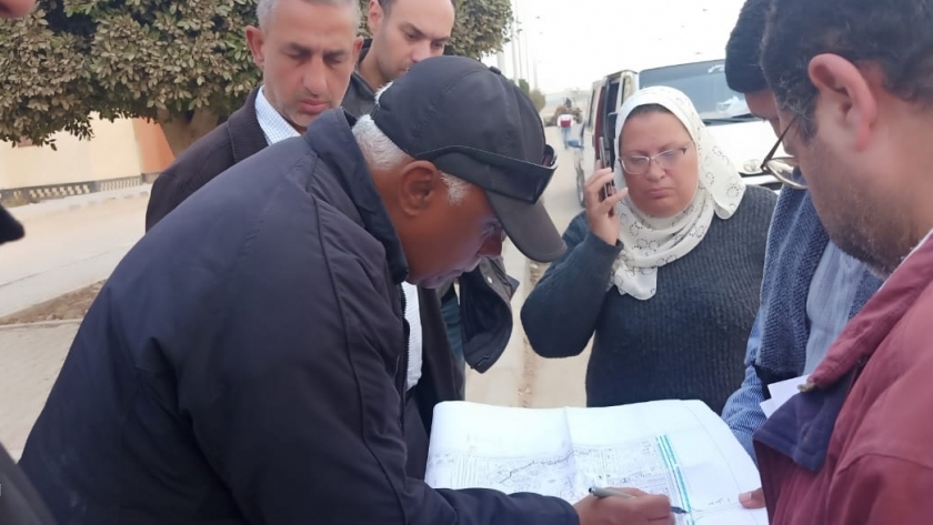 مساعد نائب رئيس"المجتمعات العمرانية" يقوم بجولات ميدانية بالقاهرة الجديدة