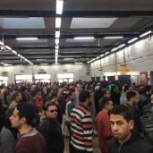 زحام بمحطات المترو