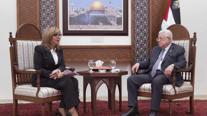 الرئيس الفلسطيني خلال الحوار