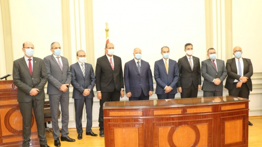بروتوكول تعاون بين «القاهرة» و«البريد» لصرف تعويضات المشروعات القومية