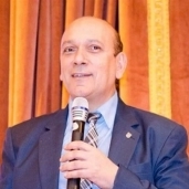 الدكتور فتحي خضير، عميد كلية الطب بجامعة القاهرة