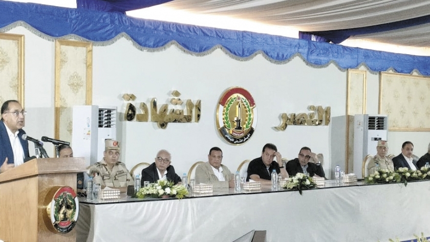 رئيس الوزراء خلال إطلاقه المرحلة الثانية لتنمية شمال سيناءتصوير- محمود الأمين