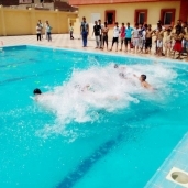 مسابقات في الألعاب المائية بمدينة جهينة في سوهاج