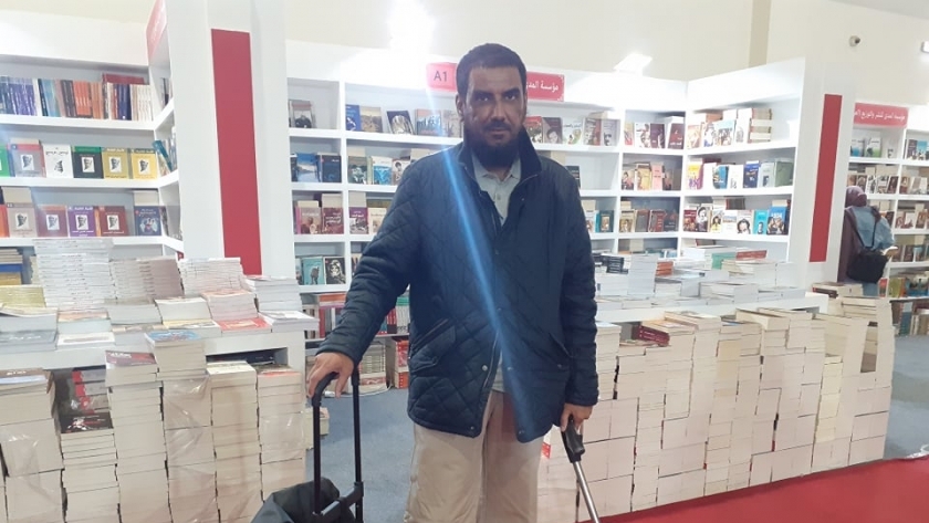 يوسف الكويتي في معرض الكتاب لأول مرة