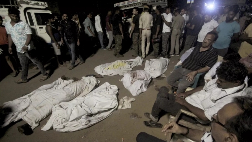 ضحايا حادث تصام قطارات الهند