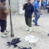 عمال الصرف يتمكنون من حل مشاكل انسداد الشنايش بريف المنتزه بالإسكندرية