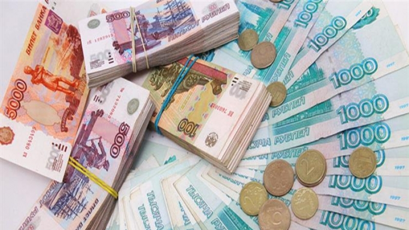 سعر الروبل الروسي أمام عدد من العملات