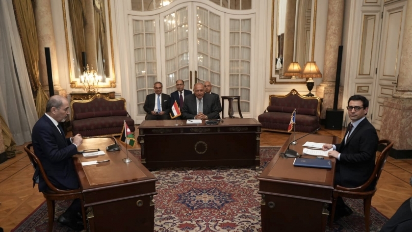 اجتماع وزراء خارجية مصر والأردن وفرنسا