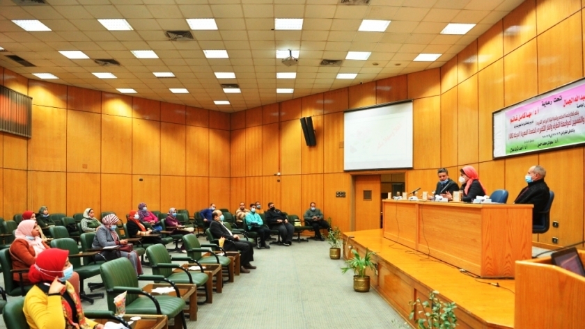 المجلس الأعلى للجامعات يناقش مقترح جديد يخص كليات الطب البيطري في مصر