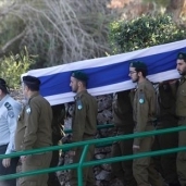 إسرائيل تدفن جنودها المقتولين في حادث "الدهس" بالقدس