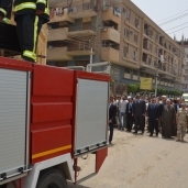 محافظ بنى سويف يتقدم مشيعي الجنازة العسكرية لشهيد القوات المسلحة