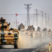 انتشار القوات التركية على الحدود السورية