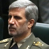 وزير الدفاع الإيرانى