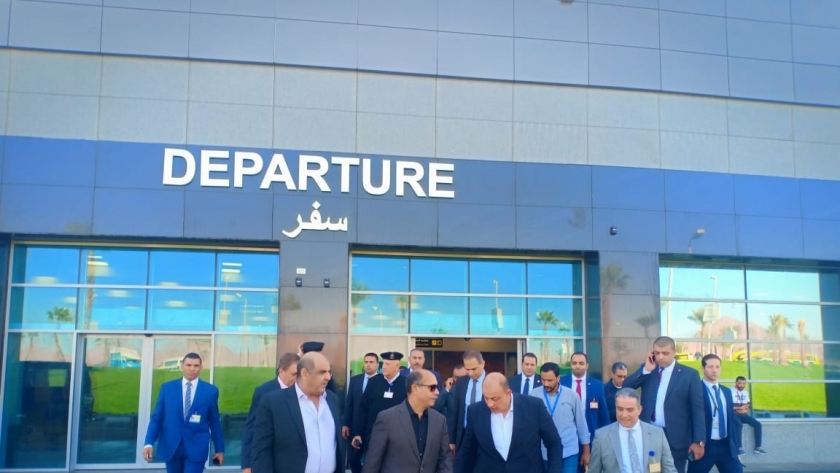 الرئيس الفلسطينى يغادر شرم الشيخ عقب مشاركته بمنتدى شباب العالم