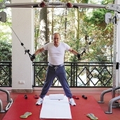 «بوتين» يمارس الرياضة فى منزله قبل الذهاب إلى «الكرملين»