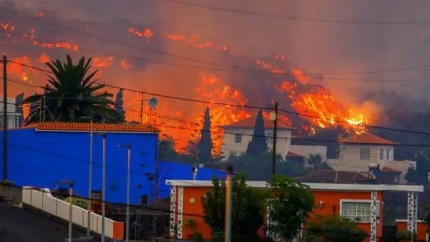 حريق غابات في جزيرة لا بالما