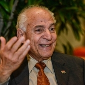 العالم المصرى الكبير الدكتور فاروق الباز، مدير مركز الاستشعار عن بعد بجامعة بوسطن الأمريكية