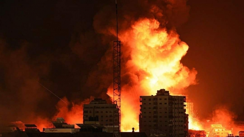 قصف إسرائيلي على قطاع غزة الفلسطيني