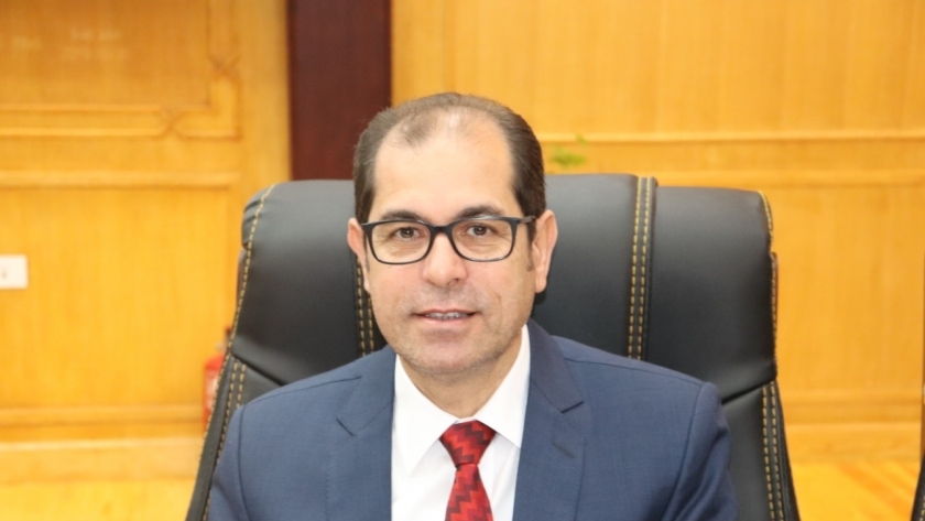 يوسف عامر، رئيس لجنة الشئون الدينية والأوقاف بمجلس الشيوخ