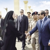 الرئيس السيسى يقدم واجب العزاء إلى أسرة اللواء أمين حسين