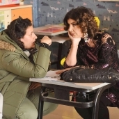 ميرفت  أمين وسارة نوح في كواليس فيلم "أعز الولد"