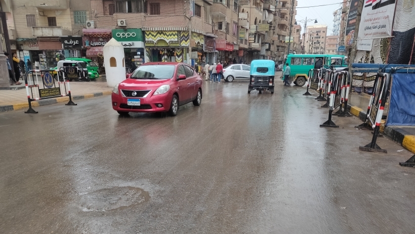 سقوط أمطار غزيرة على المحافظات مع نوة الحسوم