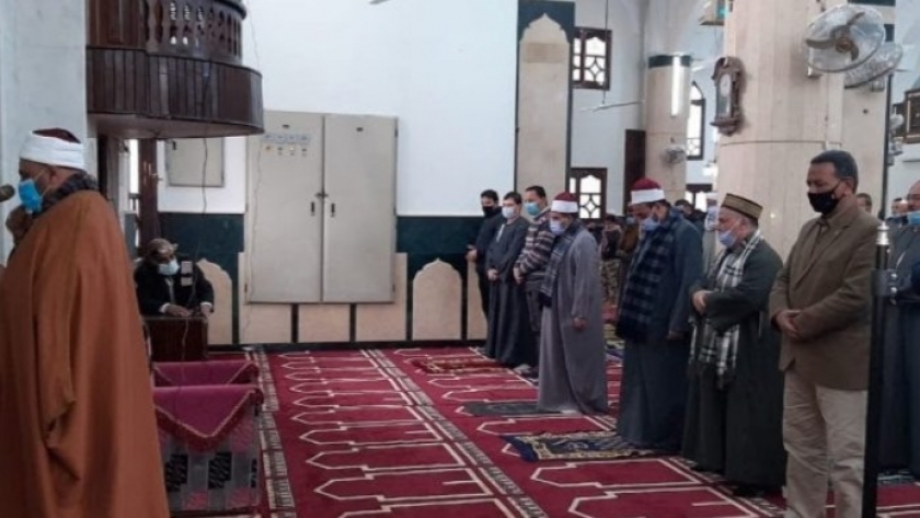 الأوقاف تفتتح 14 مسجدًا بعد إحلالها وتجديدها بقرى الفيوم