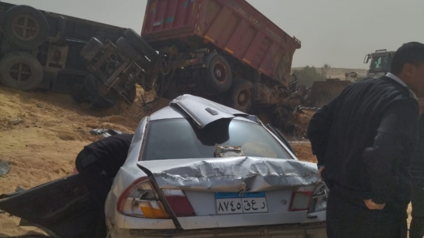 حادث تصادم سيارتين على طريق «مطروح- الإسكندرية»
