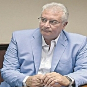 الإعلامى عمرو الشناوى