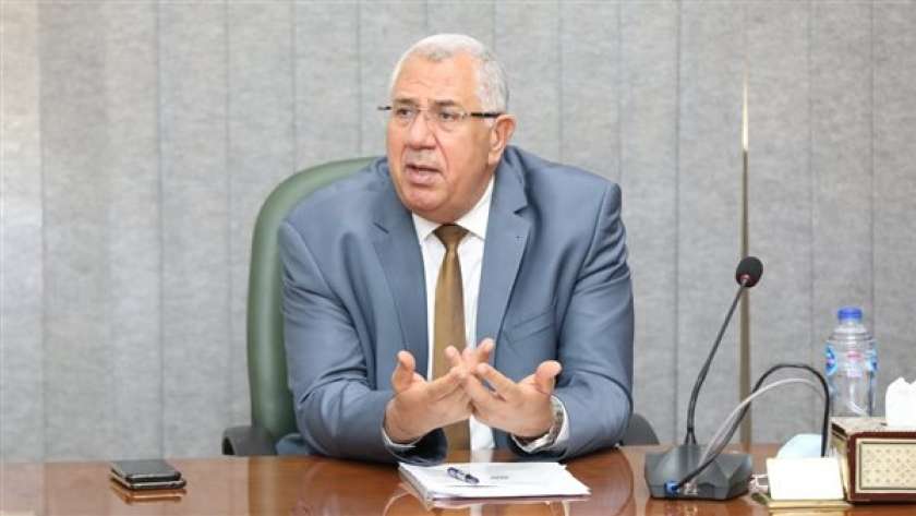 أحمد رزق رئيس إدارة مكافحة الآفات بوزارة الزراعة