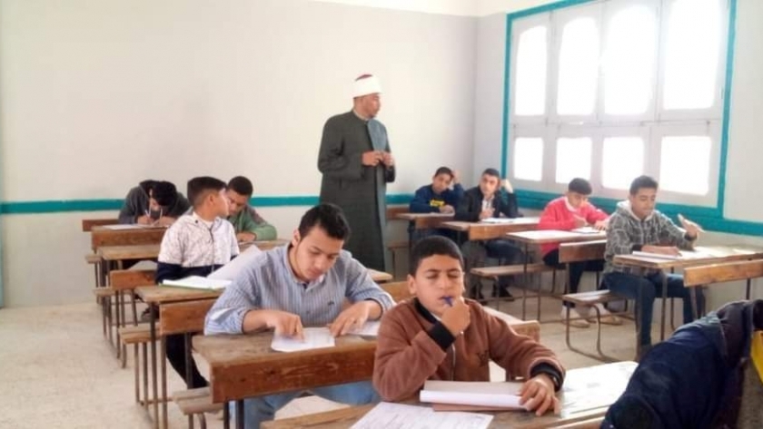 امتحانات الشهادتين الابتدائية والإعدادية الأزهرية بكفر الشيخ