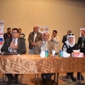 محافظ كفر الشيخ يلتقى شباب المحافظة للتوعية بدور انتخابات المحليات