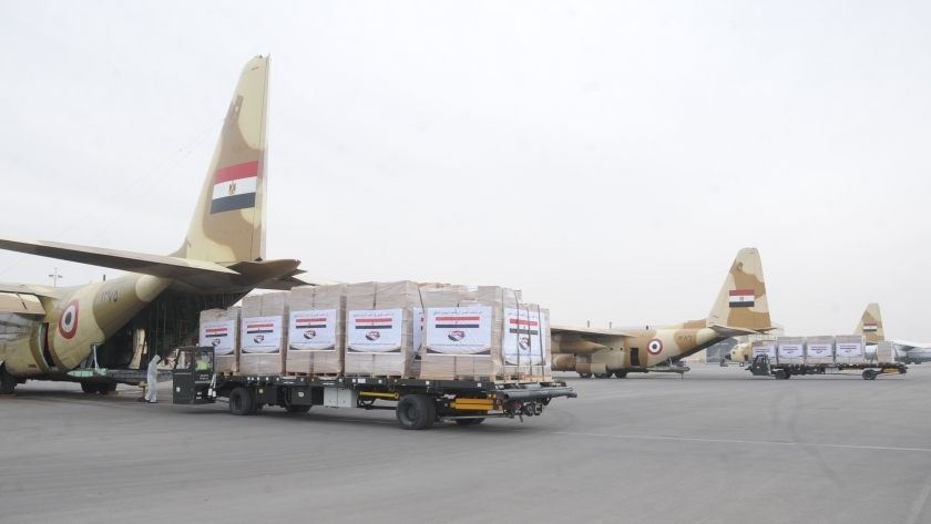 مصر ترسل مساعدات إلى السودان