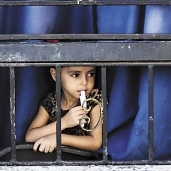 طفلة سورية تحلم بأمل جديد لسوريا