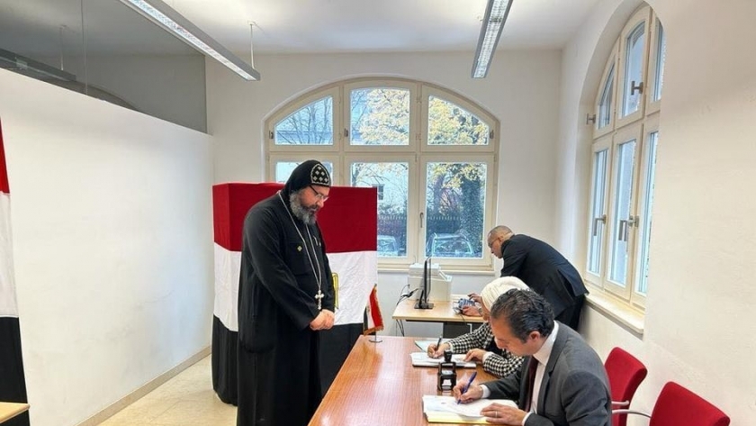 أسقف النمسا يدلي بصوته في الانتخابات الرئاسية