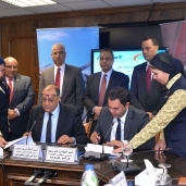 مصر للطيران توقع بروتوكول التعاون