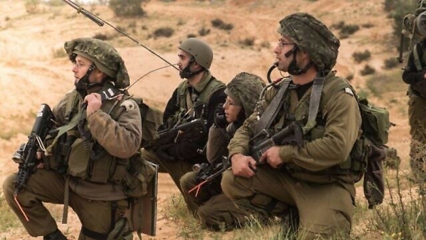 جنود إسرائيليون ينتشرون في مناطق الضفة الغربية