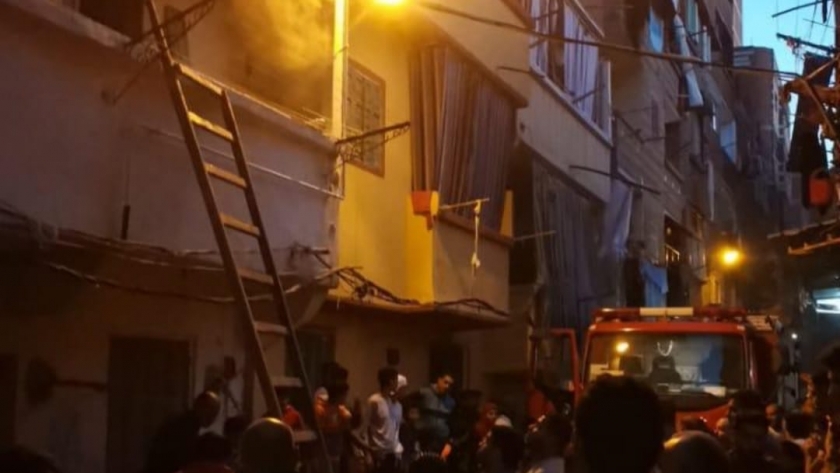 حريق نشب بشقة سكنية بالإسكندرية