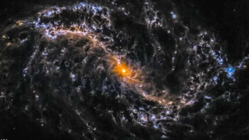 إحدى المجرات الحلزونية التي رصدها التلسكوب